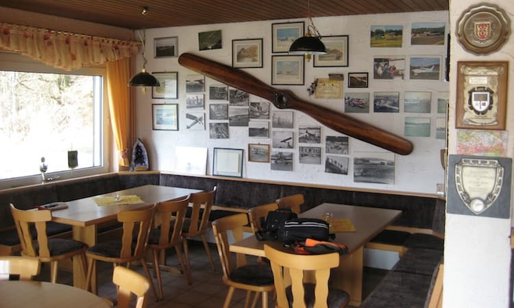 Clubheim Impression