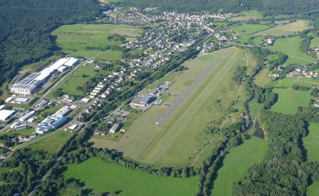Luftbild Flugplatz EDRH