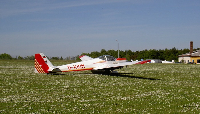 ax flugzeug scheibe-falke